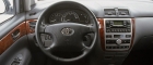 2001 Toyota Avensis Verso (interior)